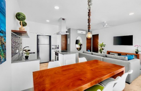 Anah Down Town Luxury Condo Best Location in PDC!